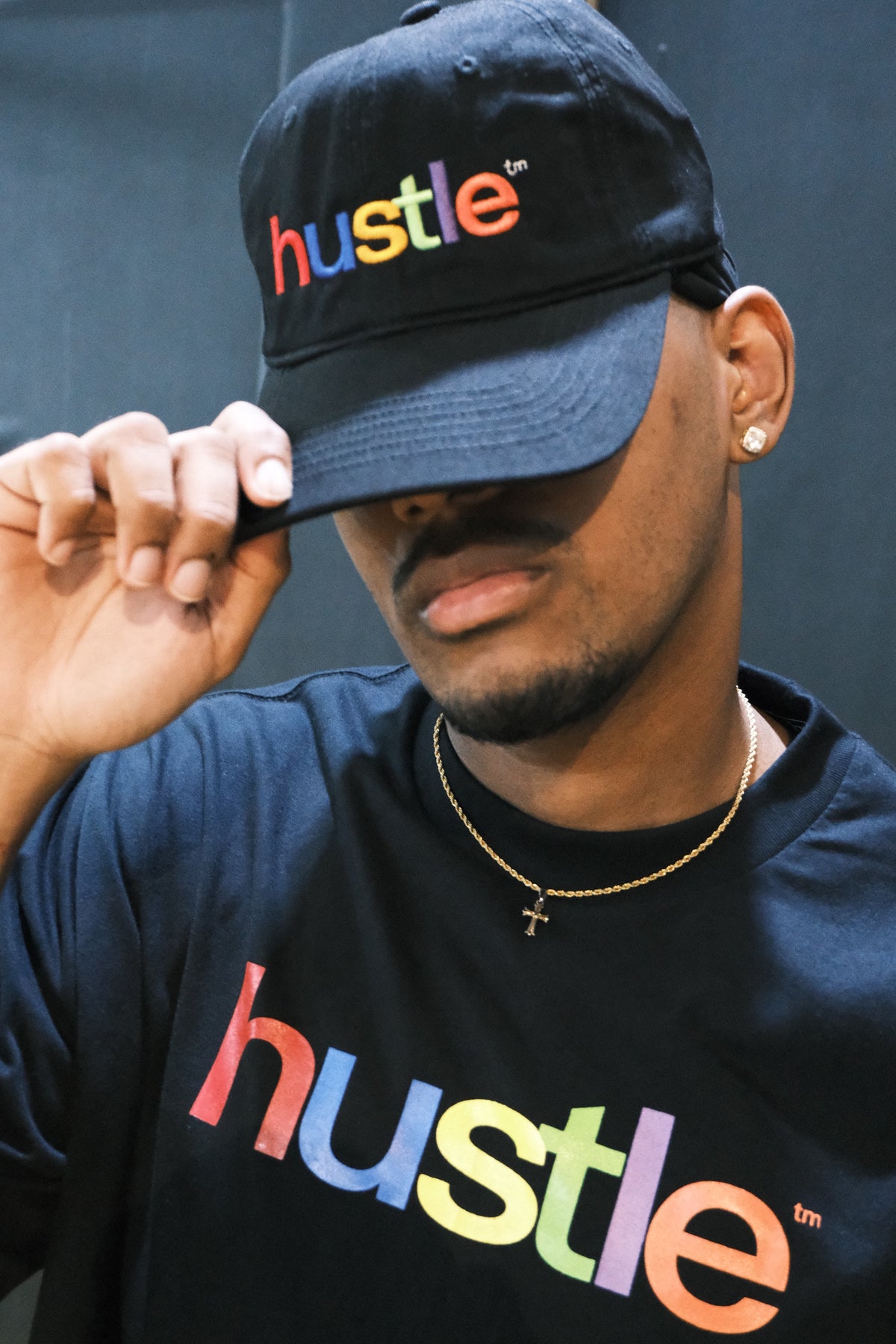 MULTICOLOR LOGO BOXY FIT TEE