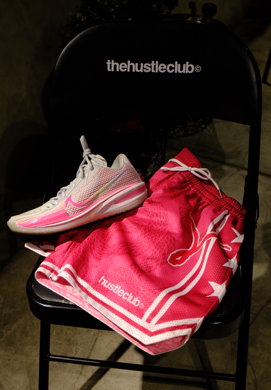 MAMBA 2K26 MESH SHORTS "THINK PINK"