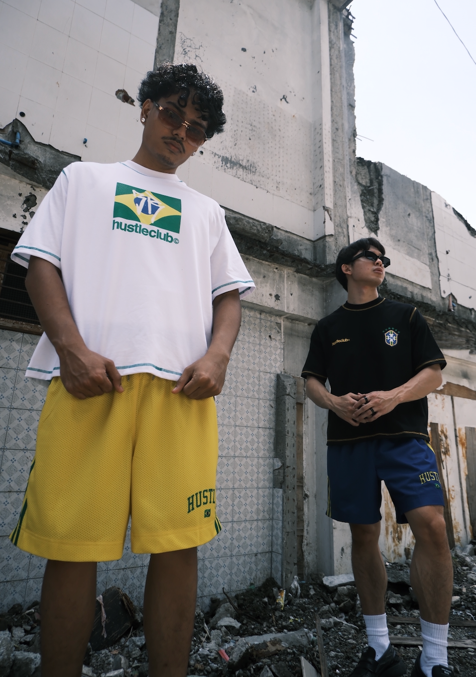 WHITE CONTRAST STITCH BOXY T-SHIRT