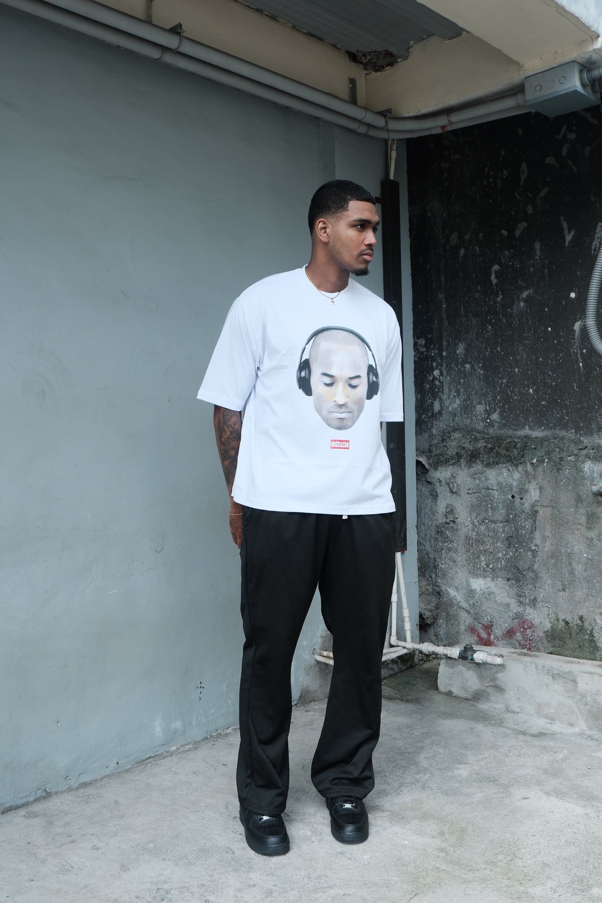 KB STATE OF MIND BOXY FIT TEE